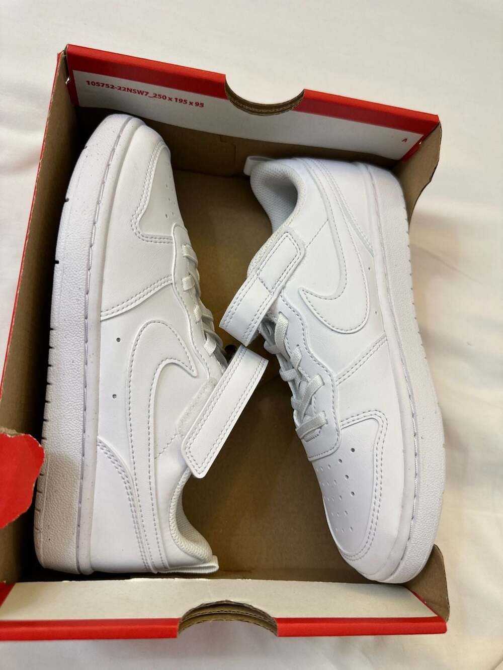 Little Kids' Nike Court Borough Low 2 Hook-and-Loop Casual Shoes